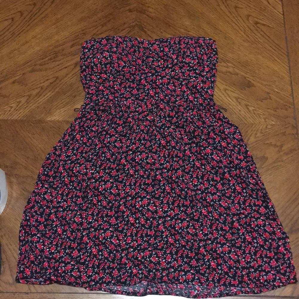 Strapless flower sundress